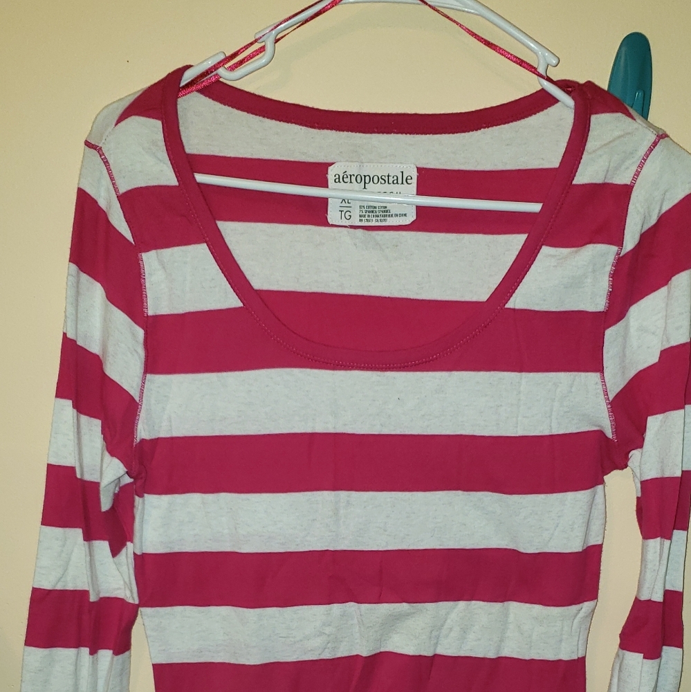 Aeropostale stretch long sleeve top